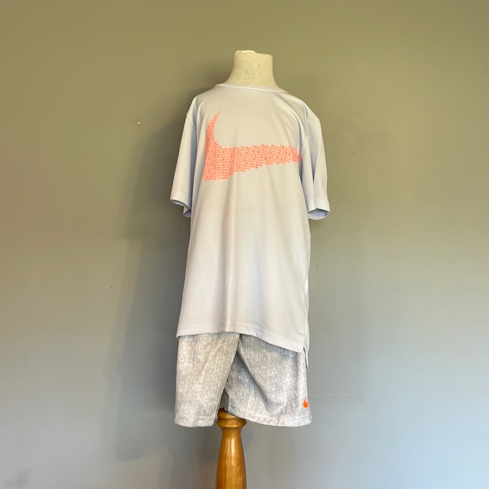 Boys Nike Light Blue Dri-Fit Tee with Matching Dri-Fit Shorts Size Large